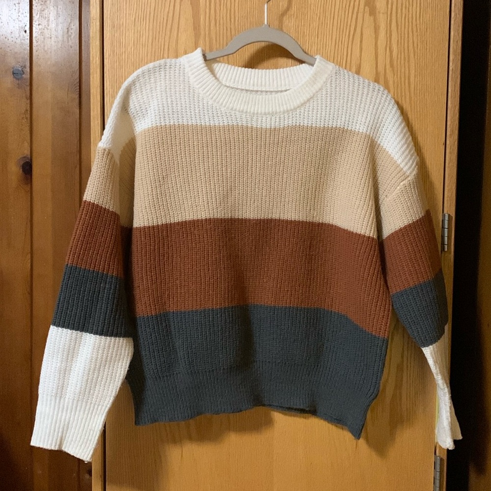 Winter sweater, beige, brown, grey medium